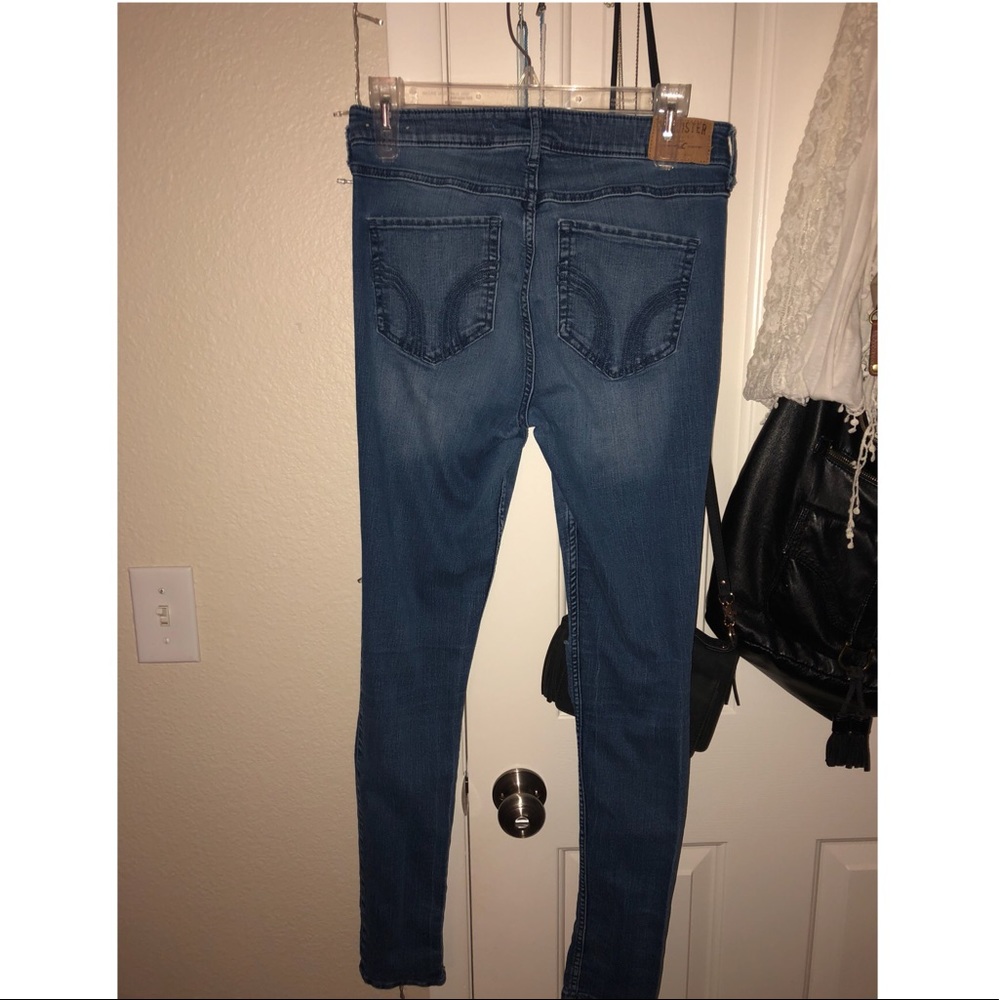 7R Hollister Jeans